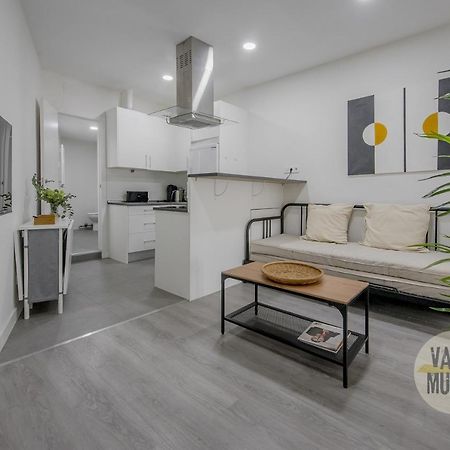 Exquisite New Apt En Gran Via/Centro Para 5Pax マドリード エクステリア 写真